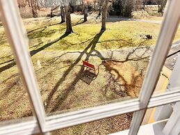 The Sunnyside Sisters Bed and Breakfast