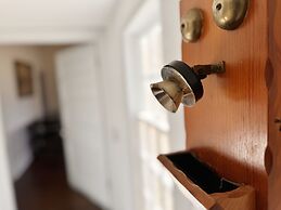 The Sunnyside Sisters Bed and Breakfast