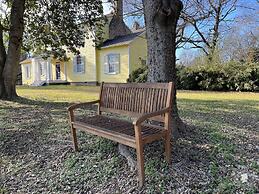 The Sunnyside Sisters Bed and Breakfast