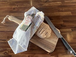 The Sunnyside Sisters Bed and Breakfast