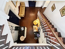 The Sunnyside Sisters Bed and Breakfast