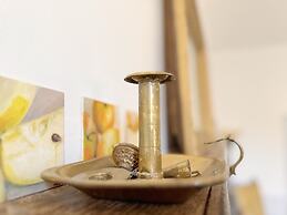 The Sunnyside Sisters Bed and Breakfast