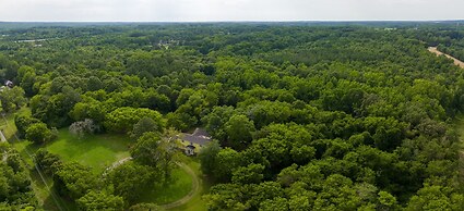 The Sunnyside Sisters Bed and Breakfast