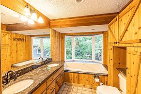 Three Little Bears Retreat