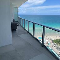 Luxe Stay at Hyde Resort -oceanfront Amenities