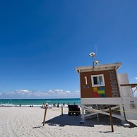 Luxe Stay at Hyde Resort -oceanfront Amenities