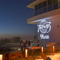 Luxe Stay at Hyde Resort -oceanfront Amenities