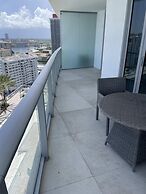 Luxe Stay at Hyde Resort -oceanfront Amenities