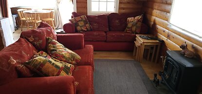Snowdonia National Park Log Cabin With Garden