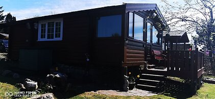 Snowdonia National Park Log Cabin With Garden
