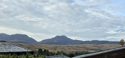 Snowdonia National Park Log Cabin With Garden