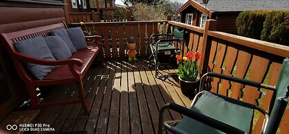 Snowdonia National Park Log Cabin With Garden