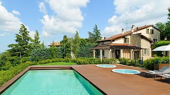 Villa Pergola 8 in Bologna