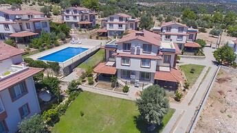 Villa With Shared Pool and Sea View in Seydikemer