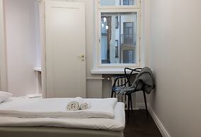 2ndhomes Stunning 3BR Apartment w Sauna