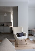 2ndhomes Bright 1BR Home in the Center