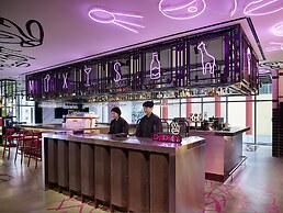 Moxy Seoul Myeongdong