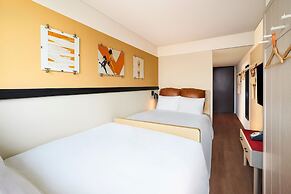 Moxy Seoul Myeongdong