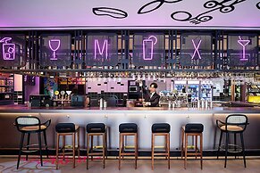 Moxy Seoul Myeongdong