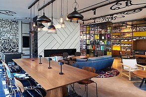 Moxy Seoul Myeongdong