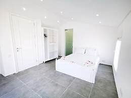 Spectacular Villa With Private Pool in Antalya