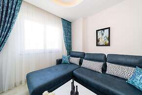 Pleasant Flat Near Beach With Balcony in Alanya
