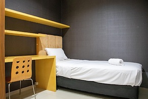 Comfort 2Br At Nifarro Park Apartment