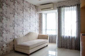 Comfort 2Br At Nifarro Park Apartment