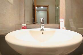 Comfortable 1 Br The Mansion Kemayoran Tower Gloria