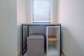 Comfortable 2Br Apartment At Springlake Summarecon Bekasi