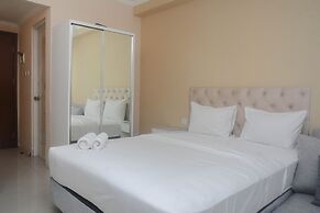 Homey Living Studio At Signature Park Grande Apartment