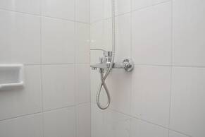 Homey Living Studio At Signature Park Grande Apartment