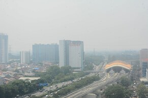 Homey Living Studio At Signature Park Grande Apartment