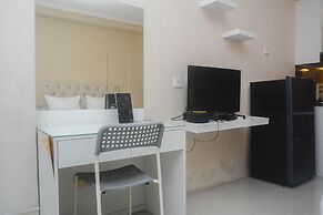 Homey Living Studio At Signature Park Grande Apartment
