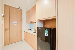 Nice And Modern Studio At Tree Park City Cikokol Apartment