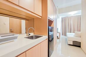 Nice And Modern Studio At Tree Park City Cikokol Apartment