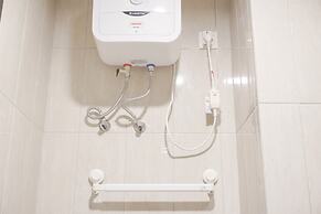 Modern Look Studio Room At Citra Living Apartment