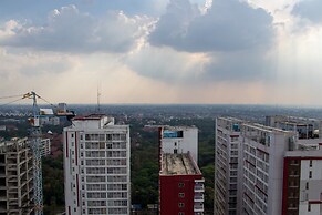 Modern And Classic 1Br At Evenciio Apartment