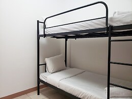 Comfort Living 3Br Apartment With Pool View At Mediterania Palace Resi