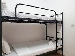 Comfort Living 3Br Apartment With Pool View At Mediterania Palace Resi