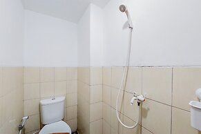 Warm And Simply Studio Room At Urbantown Serpong Apartment