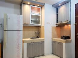 Nice Studio At Marina Ancol Apartment