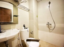 Minimalist 1Br Apartment At Gateway Pasteur