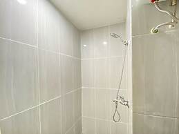 Comfy Studio Room At Grand Asia Afrika Apartment