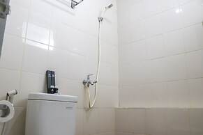 Stunning And Comfy 2Br Bassura City Apartment