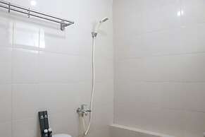 Stunning And Comfy 2Br Bassura City Apartment