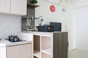 Stunning And Comfy 2Br Bassura City Apartment