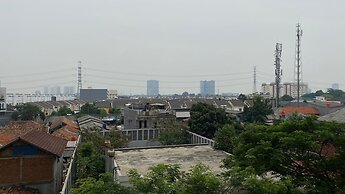 Cozy And Simply Look 2Br Apartment At M-Town Residence