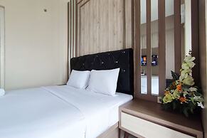 Comfortable And Modern 1Br Without Living Room At Amartha View Apartme