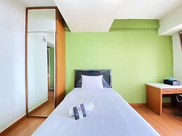 Modern Studio Room at Oxford Jatinangor Apartment